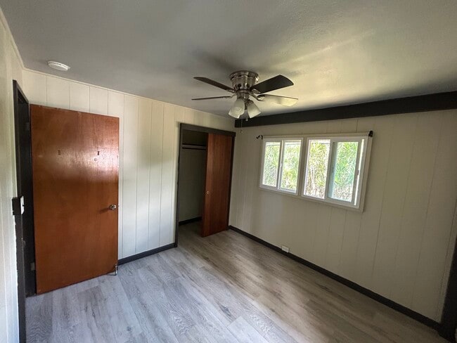 Building Photo - 397-397 Waialua Beach Rd
