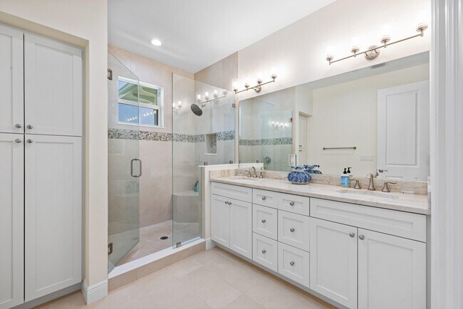 Building Photo - 310 Inlet Waters Cir