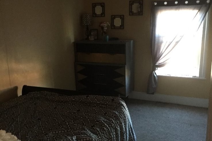 Building Photo - 623 Coffeen St