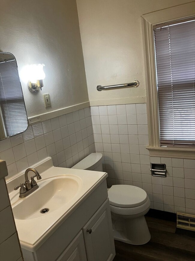 Building Photo - Charming 3-Bedroom Home with Unique Detail...