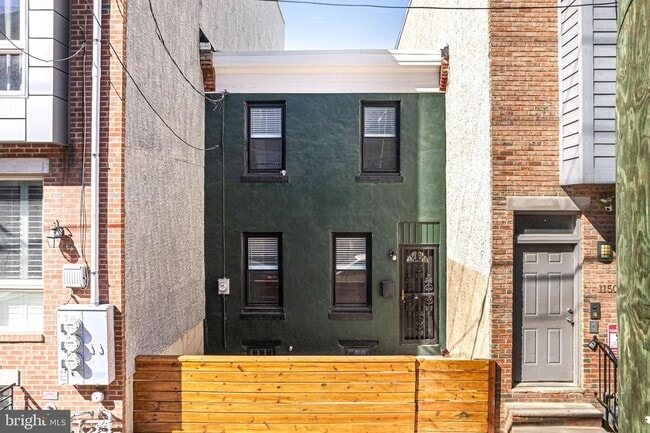 Building Photo - 1152 S 15th St