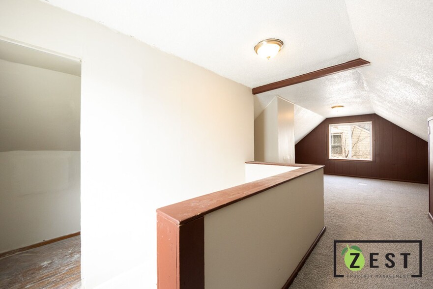 Building Photo - OPEN HOUSE SATURDAY APRIL 26TH 12-12:30PM!...