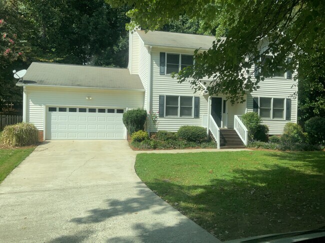 Building Photo - 6112 Glenridge Ct