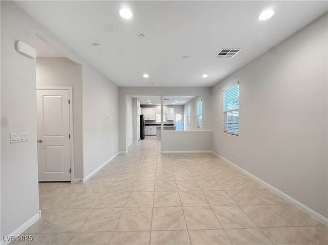 Building Photo - 69 Serene Tempo Ave