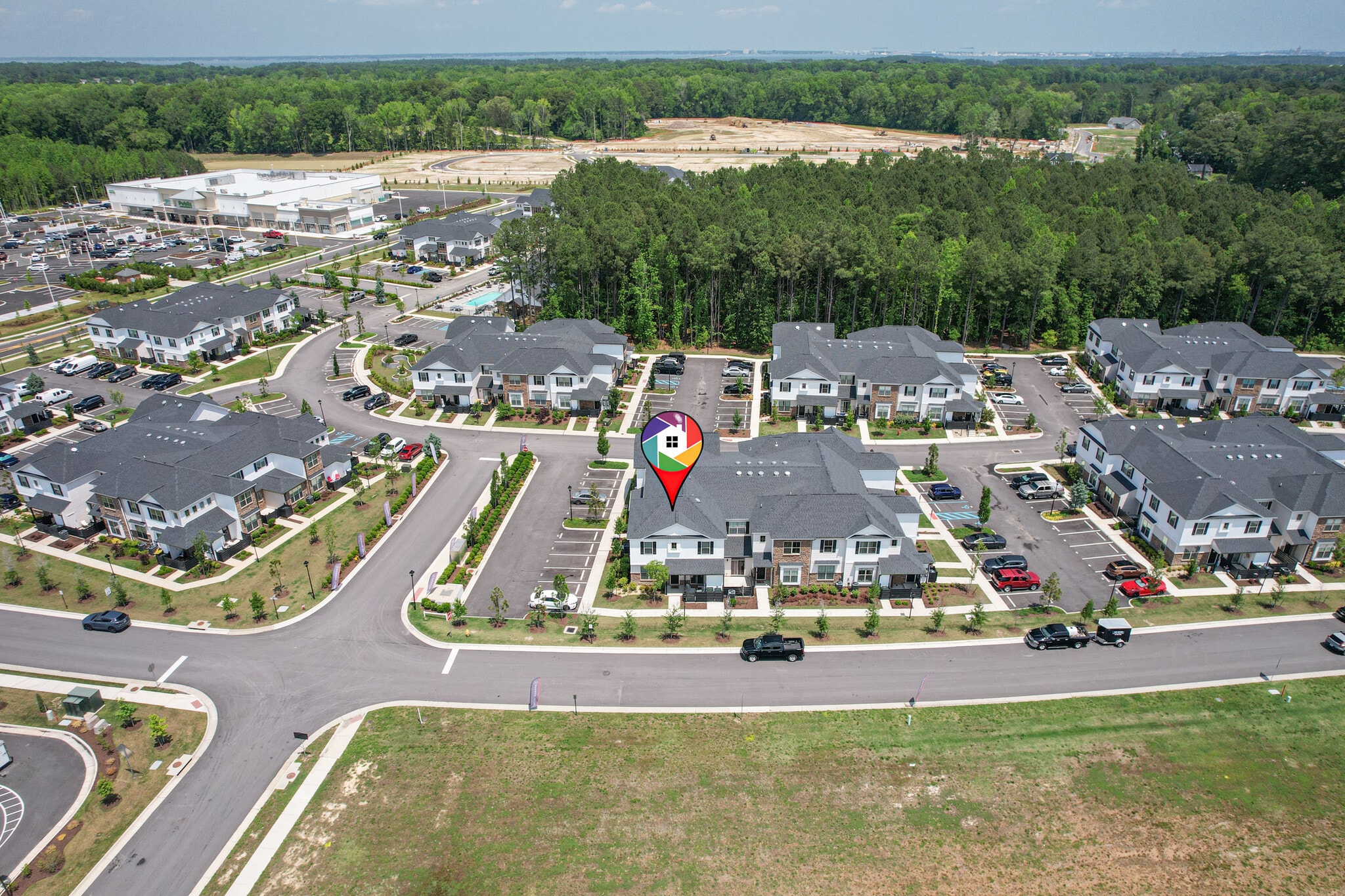 Building Photo - 606 Kathy Ann Way W