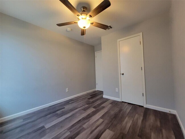 Building Photo - 111 Cermeno Cove