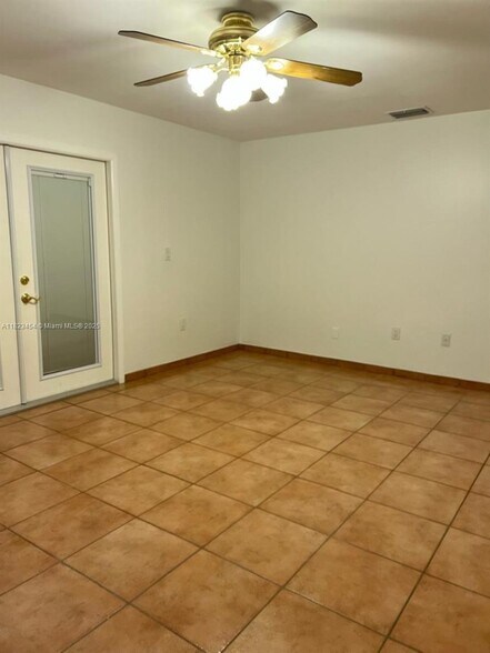Building Photo - 5780 SW 59th Pl