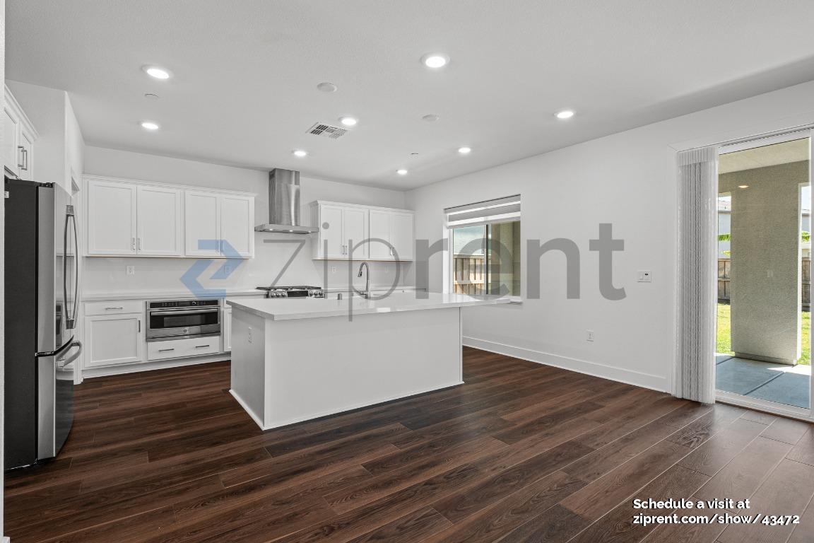 Building Photo - 2672 Goodland Ct