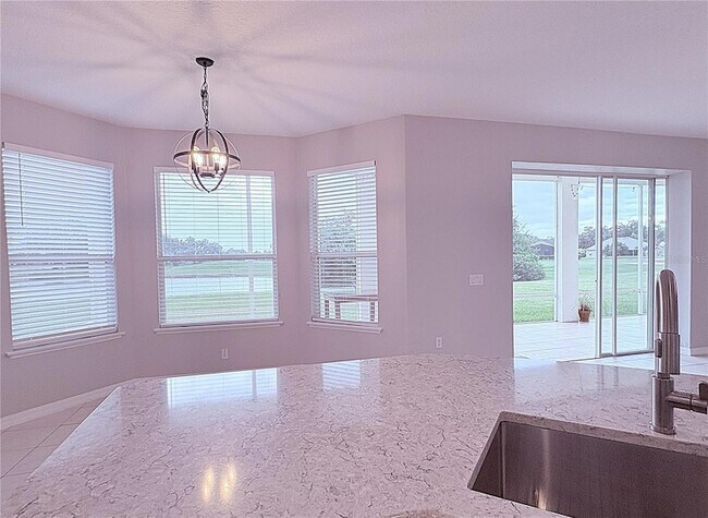 Building Photo - 1976 The Oaks Blvd