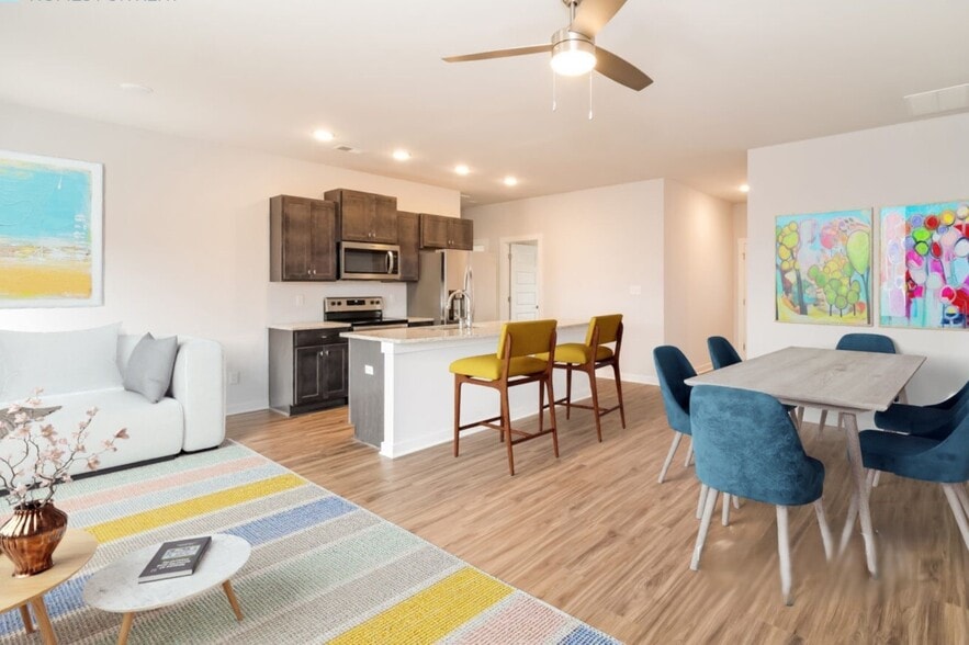 Building Photo - 26168 Beech Grv Ln NW