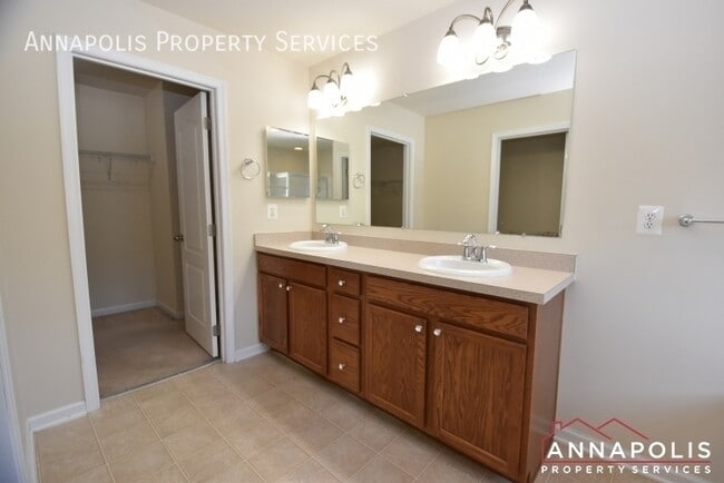 Building Photo - 7255 Stallings Dr