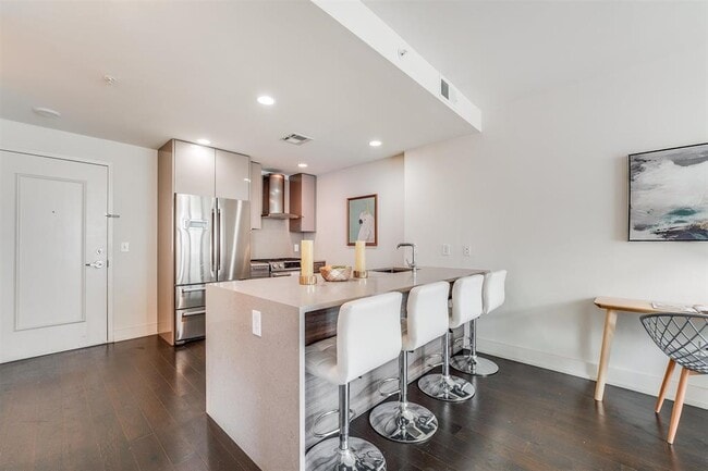 Building Photo - 201 Marin Blvd