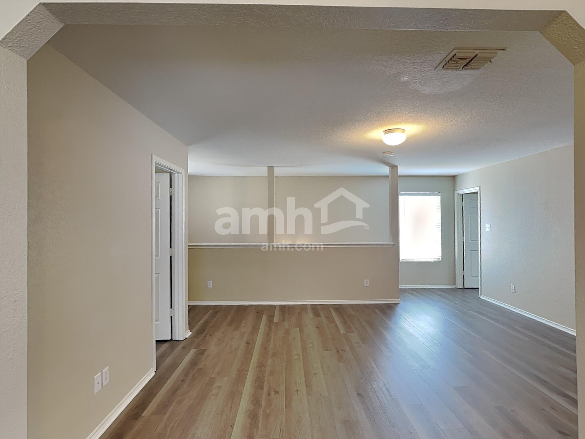 Building Photo - 12322 Mountain Pne