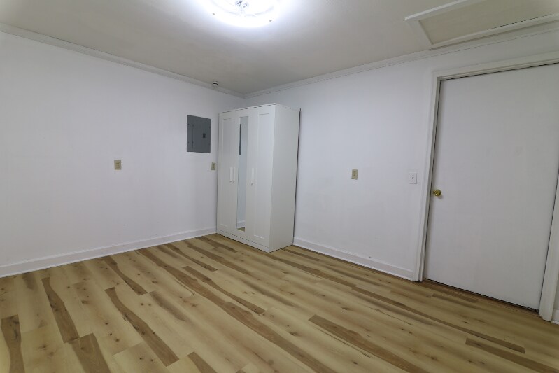 Building Photo - 4912 Powell Rd