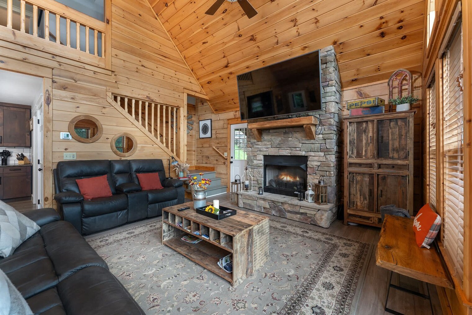 Building Photo - 49 Valley Dr