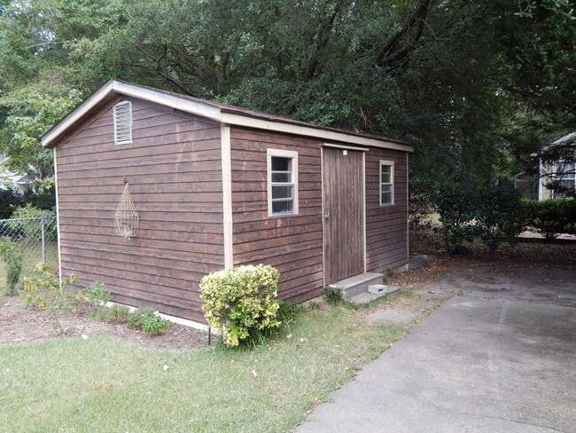 Building Photo - 3549 Georgia Ln