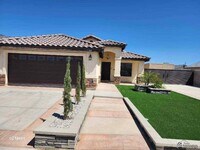 Building Photo - 3988 E Hoyos St