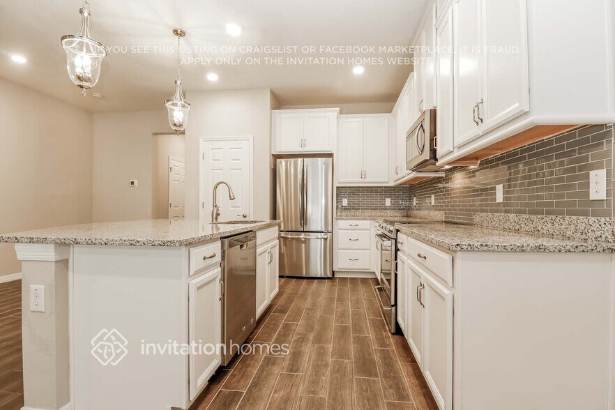 Building Photo - 2893 Grand Kemerton Pl