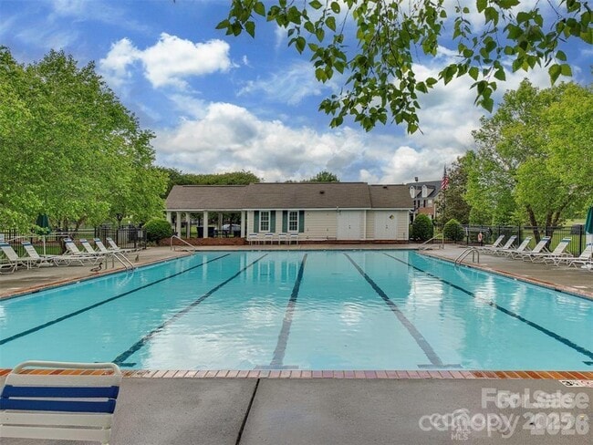 Building Photo - 5607 Fulton Ridge Dr