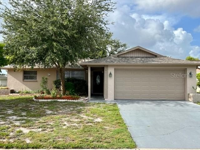 Primary Photo - 7540 Oakshire Dr