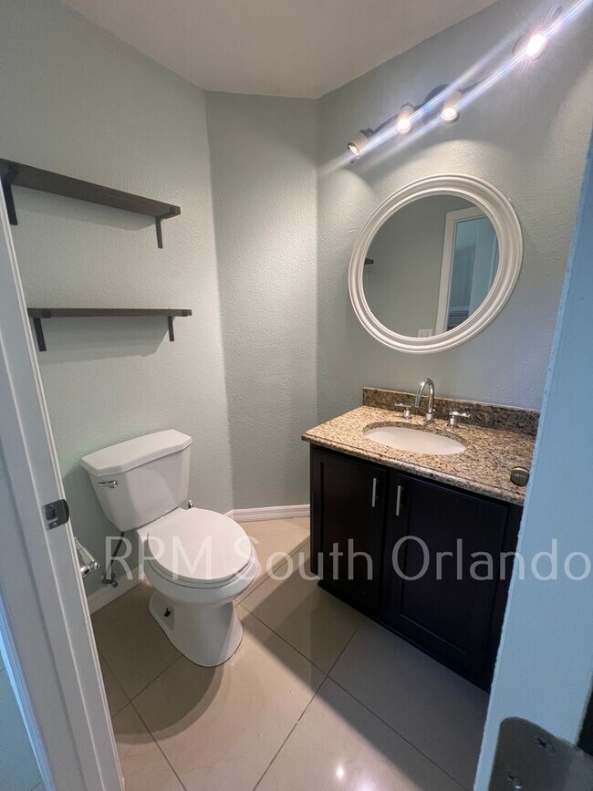 Building Photo - Beautiful 4 Bedroom 2.5 Bath Home with Hea...
