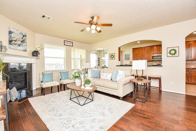 Building Photo - 26302 Sandahl Ct