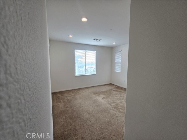 Building Photo - 73 Plateau