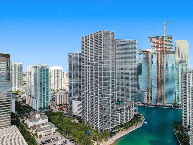 Primary Photo - 475 Brickell Ave