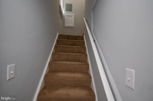 Primary Photo - 46670 Midway Dr