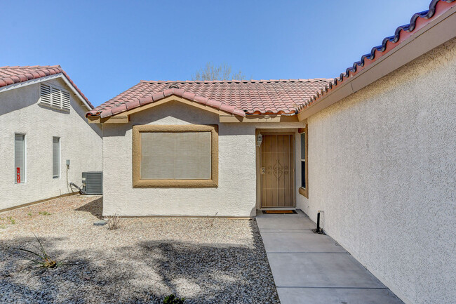 Building Photo - 3114 Flower Garden Ct