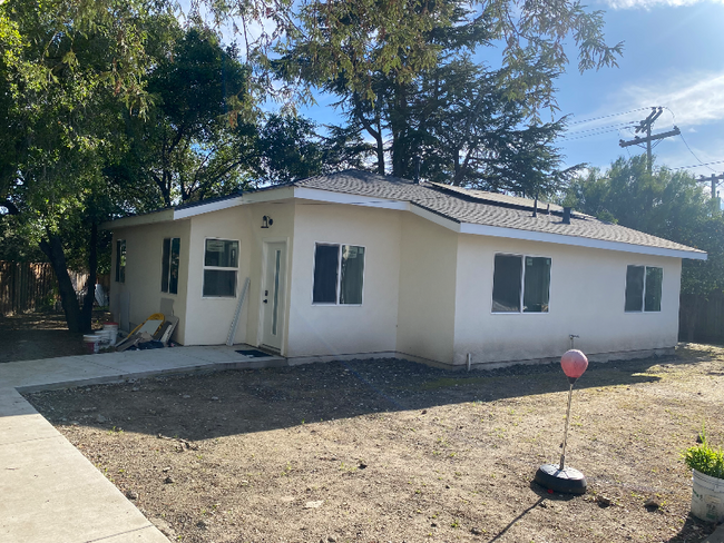 Building Photo - 1521 Clayton Rd