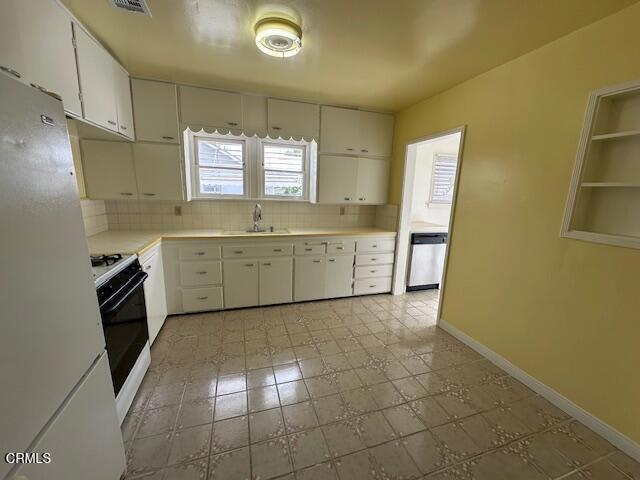 Building Photo - 5139 Myrtus Ave