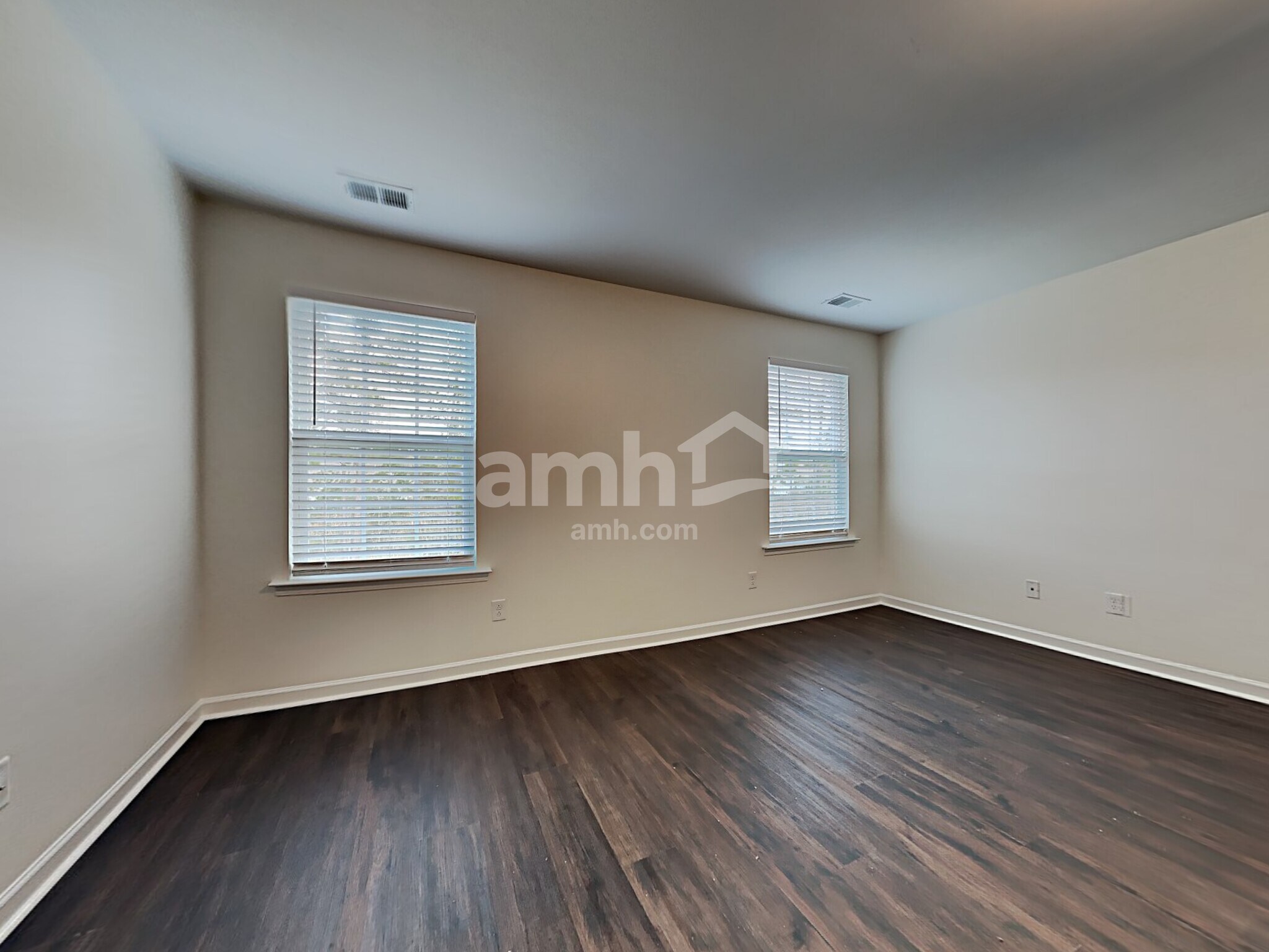 Building Photo - 465 Whispering Breeze Ln