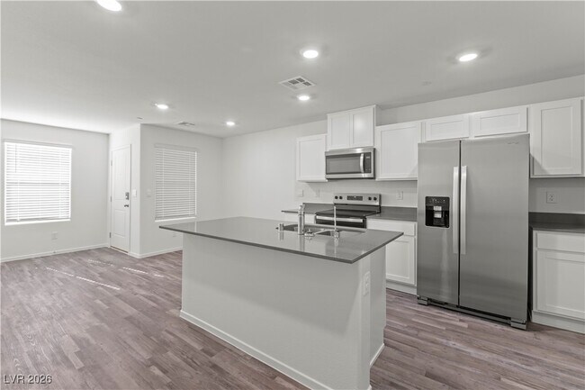 Building Photo - 4919 Olive Mesa Ave