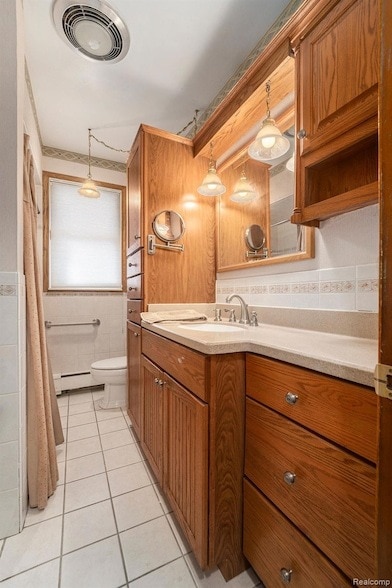 Building Photo - 2716 Van Alstyne St