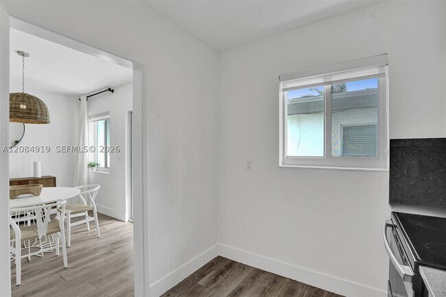 Building Photo - 1440 16th St