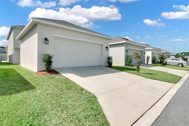 Building Photo - 15121 Book Club Rd
