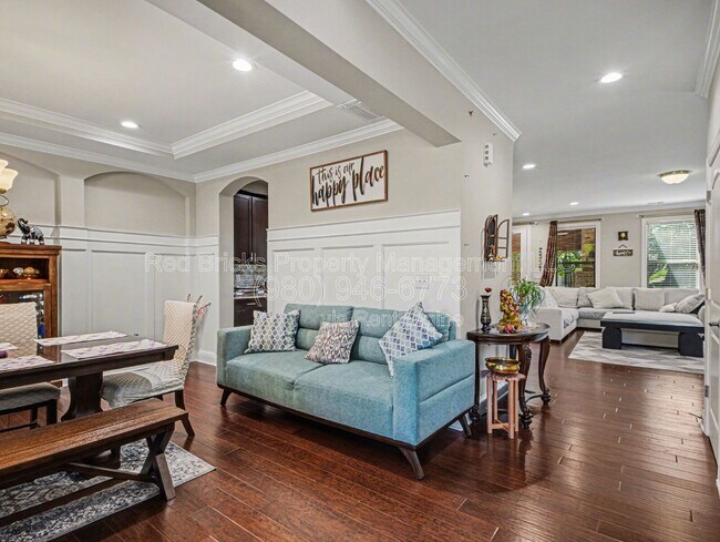 Building Photo - 8742 Whitehawk Hill Rd