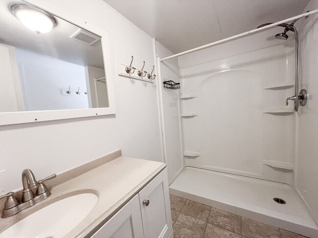 Building Photo - HOUSE - COTTONWOOD - VERDE VILLAGE