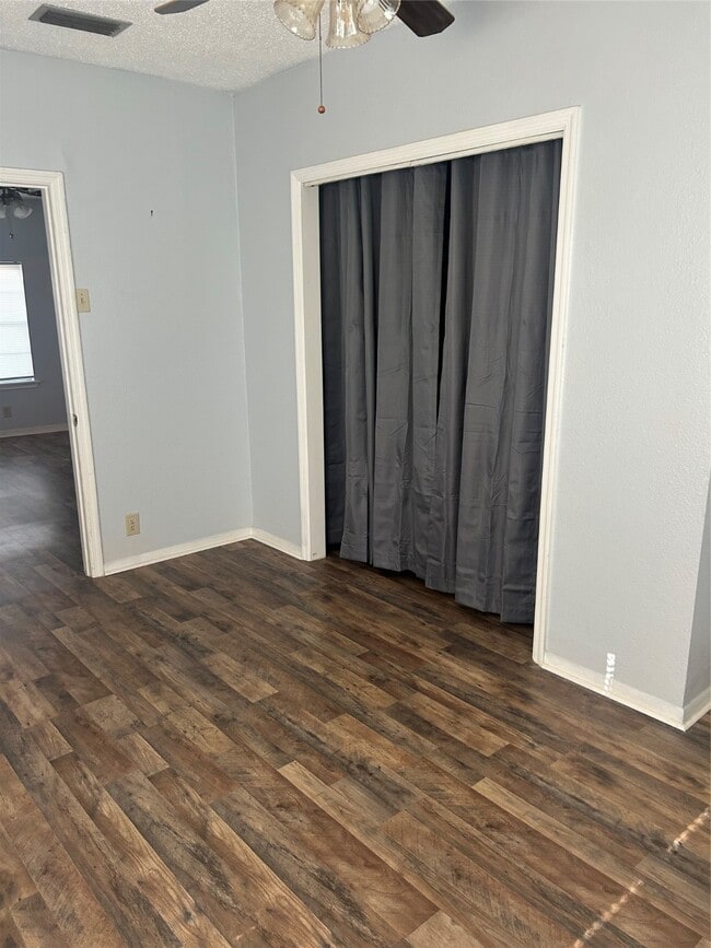 Building Photo - 17030 Morgan Ln