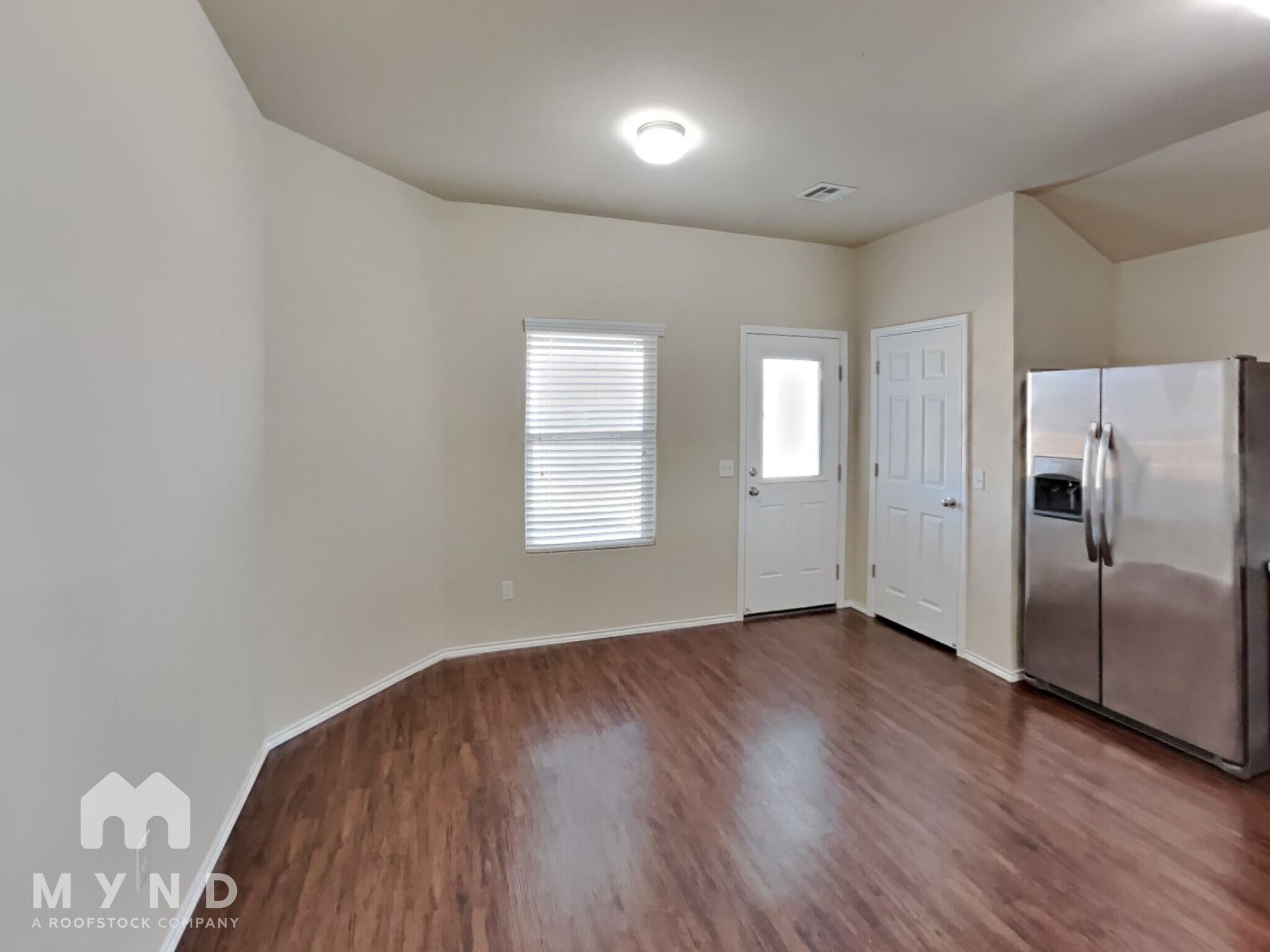 Building Photo - 9605 Jackrabbit Rd