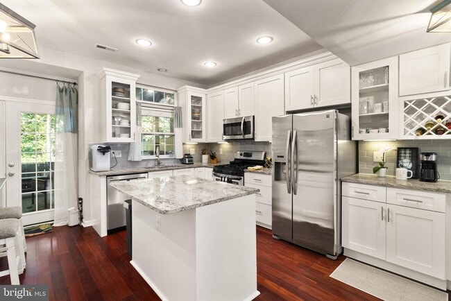 Building Photo - 4326 Sutler Hill Square