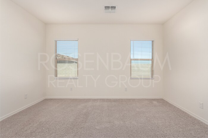 Building Photo - 47662 W Mellen Ln