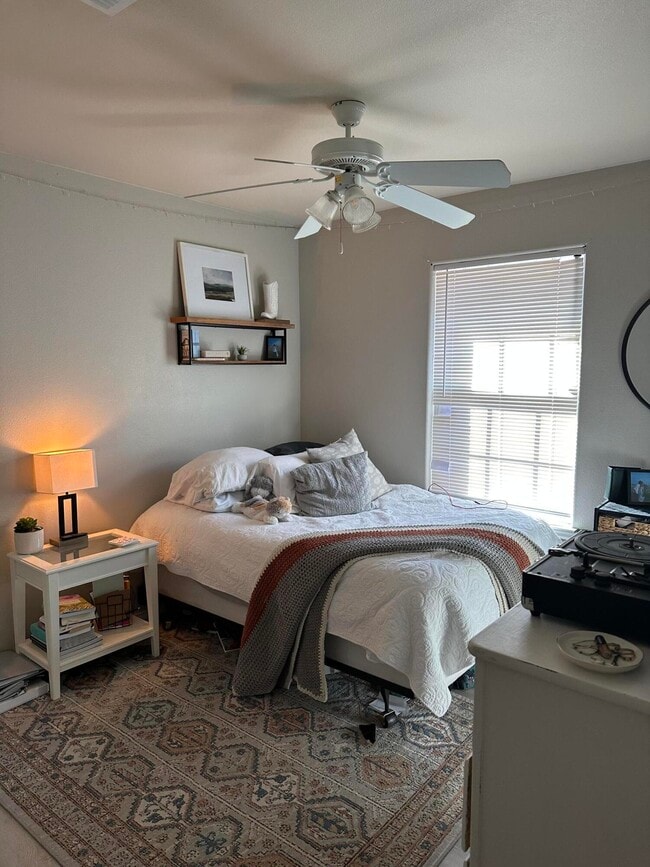 Building Photo - 6514 85th St