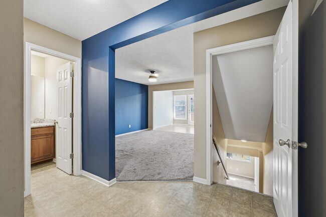 Building Photo - 4417 N 106th St