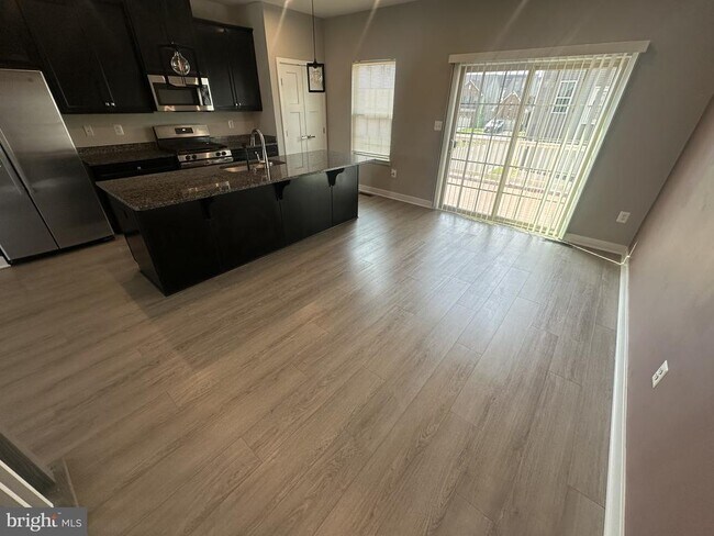 Building Photo - 14547 Mattawoman Dr