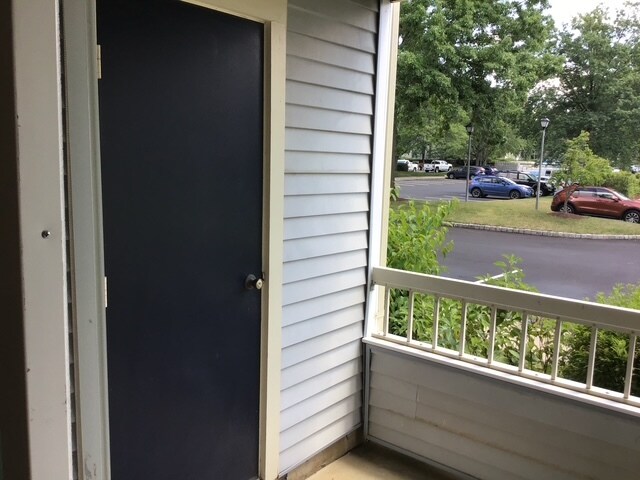 Building Photo - 304 Trinity Ct