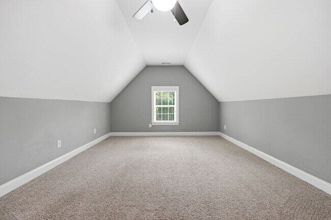 Building Photo - 265 Heather Brook Cir