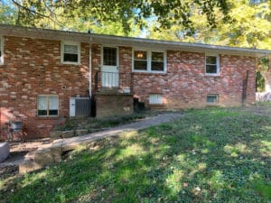 Building Photo - 4 bedroom country home!