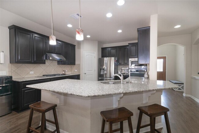 Building Photo - 8086 Arezzo Dr